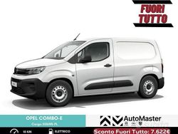 Bianco Nuova 2025 Opel Combo-e Life Tre volumi | 18.900 €