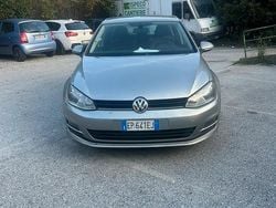 Grigio Usata 2013 VW Golf Highline Tre volumi | 8300 € (Super prezzo)