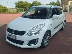 Usata 2015 Suzuki Swift Due volumi | 7300 € (Molto cara)