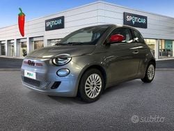 Grigio Usata 2022 Fiat 500e Red Due volumi | 15.150 € (Buon prezzo)