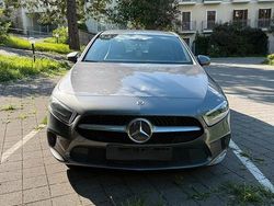Usata 2019 Mercedes A180 Sport Edition Tre volumi | 17.500 € (Buon prezzo)