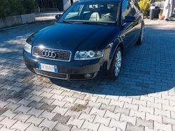 Blu Usata 2004 Audi A4 Tre volumi | 1500 € (Buon prezzo)