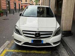 Bianco Usata 2012 Mercedes B180 Monovolume | 9000 € (Buon prezzo)