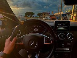 Grigio Usata 2016 Mercedes A180 Premium Tre volumi | 14.500 € (Buon prezzo)