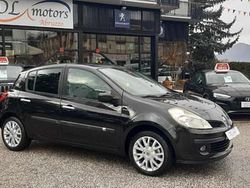 Nero Usata 2008 Renault Clio II LE Tre volumi | 3990 € (Cara)