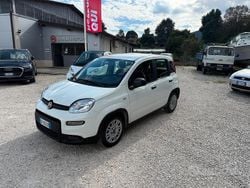 Bianco Usata 2023 Fiat Panda S Due volumi | 10.890 € (Buon prezzo)