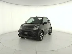 Bodypanels in black Usata 2021 Smart ForTwo Electric Drive Passion Cabrio | 14.900 € (Buon prezzo)