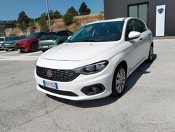 Bianco Usata 2016 Fiat Tipo Easy Tre volumi | 8900 € (Buon prezzo)