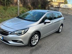 Grigio Usata 2019 Opel Astra Business Station wagon | 10.900 € (Buon prezzo)