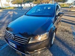 Nero Usata 2012 VW Passat Comfortline Station wagon | 7500 € (Buon prezzo)