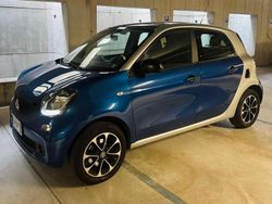 Blu/azzurro Usata 2015 Smart ForFour Passion Due volumi | 7900 € (Buon prezzo)