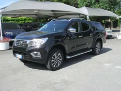 Nero metallizzato Usata 2016 Nissan Navara Tekna Pick-up | 20.900 € (Buon prezzo)