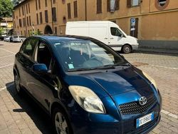 Blu Usata 2006 Toyota Yaris Due volumi | 2600 € (Buon prezzo)