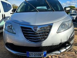 Grigio Usata 2014 Lancia Ypsilon S Due volumi | 6999 € (Buon prezzo)