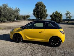 Usata 2016 Opel Adam Due volumi | 8700 € (Cara)