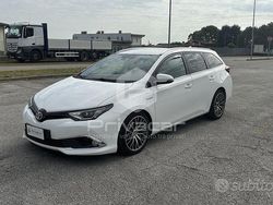 Bianco Usata 2016 Toyota Auris Touring Sports Lounge Station wagon | 10.000 € (Buon prezzo)
