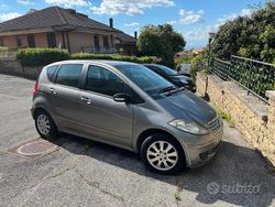 Usata 2008 Mercedes A180 Tre volumi | 1500 € (Buon prezzo)