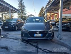 Grigio Usata 2018 Hyundai i30 Style Tre volumi | 9400 € (Super prezzo)