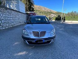 Grigio Usata 2005 Lancia Ypsilon Due volumi | 2700 € (Buon prezzo)