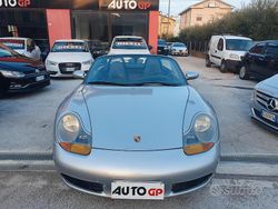 Grigio Usata 1999 Porsche Boxster Cabrio | 23.999 € (Molto cara)