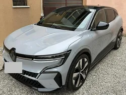 Usata 2022 Renault Mégane Techno Tre volumi | 26.000 € (Buon prezzo)