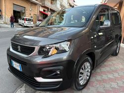 Grigio Usata 2021 Peugeot Rifter Active Monovolume | 15.900 € (Ottimo prezzo)