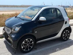 Usata 2015 Smart ForTwo Coupé Due volumi | 9300 € (Buon prezzo)