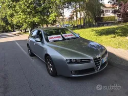 Grigio Usata 2009 Alfa Romeo 159 Distinctive Station wagon | 2799 € (Super prezzo)