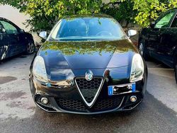Nero Usata 2017 Alfa Romeo Giulietta Tre volumi | 12.500 € (Buon prezzo)