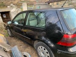 Nero Usata 2002 VW Golf IV Due volumi | 600 € (Ottimo prezzo)