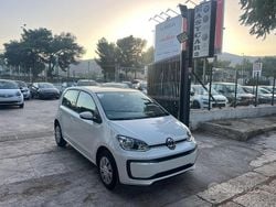 Bianco Usata 2017 VW up! Move Due volumi | 9500 € (Buon prezzo)