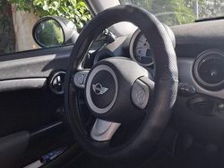 Nero Usata 2009 Mini Cooper Due volumi | 4000 €