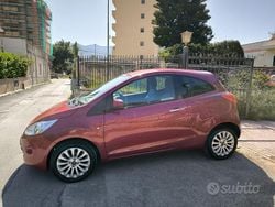 Viola Usata 2011 Ford Ka Plus Titanium Due volumi | 4990 € (Buon prezzo)