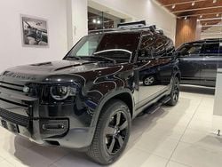Nero Usata 2023 Land Rover Defender Dynamic SUV | 64.000 € (Buon prezzo)