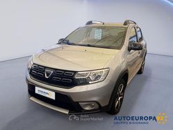 Argento Usata 2018 Dacia Sandero Tre volumi | 11.800 € (Molto cara)