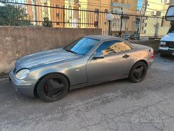 Usata 1998 Mercedes SLK230 Cabrio | 2700 €