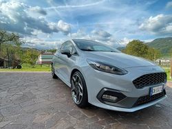 Usata 2019 Ford Fiesta ST Tre volumi | 19.000 € (Buon prezzo)