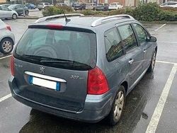 Grigio Usata 2006 Peugeot 207 Station wagon | 500 € (Ottimo prezzo)