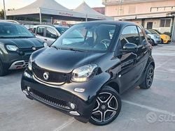 Nero Usata 2016 Smart ForTwo Coupé Coupé | 10.900 € (Buon prezzo)