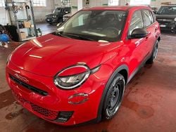 Rosso Usata 2024 Fiat 600 SUV | 21.900 € (Buon prezzo)