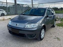 Grigio Usata 2005 Fiat Punto Dynamic Tre volumi | 1800 € (Ottimo prezzo)