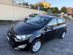 Nero Usata 2013 Hyundai i20 Classic Tre volumi | 3300 € (Ottimo prezzo)