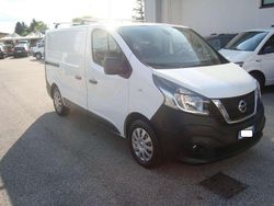Bianco Usata 2017 Nissan NV300 Furgone | 9500 €