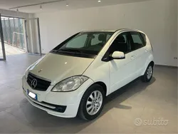 Bianco Usata 2011 Mercedes A160 Executive Tre volumi | 4400 € (Buon prezzo)