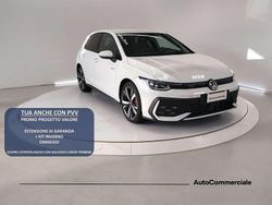 Bianco Nuova 2025 VW Golf VIII GTE Tre volumi | 42.500 € (Buon prezzo)