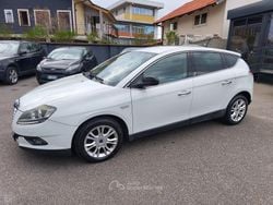 Bianco Usata 2014 Lancia Delta Gold Due volumi | 3899 € (Buon prezzo)