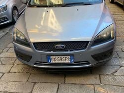 Grigio Usata 2005 Ford Focus Style Station wagon | 1250 € (Super prezzo)