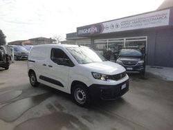 Bianco Usata 2021 Peugeot Partner Premium Monovolume | 12.900 € (Buon prezzo)