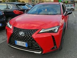 Rosso Usata 2021 Lexus UX 250h SUV | 19.000 € (Buon prezzo)