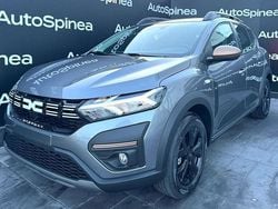 Bianco Nuova 2025 Dacia Sandero Extreme Tre volumi | 17.900 € (Buon prezzo)